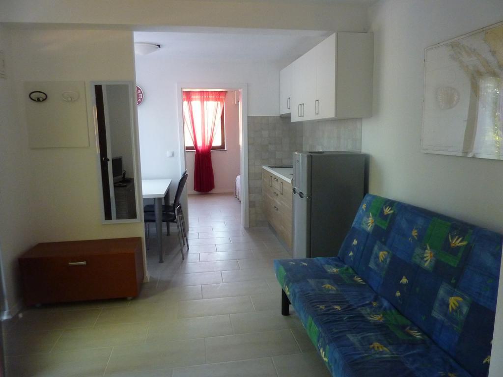 Galižana Apartment Greeny חדר תמונה